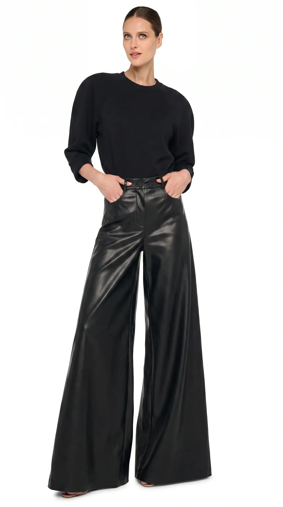 WIDE LEG JEAN